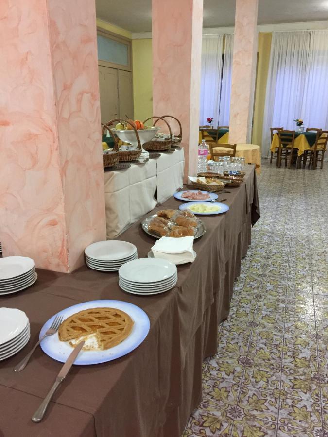 Hotel Attico Кианчано Терме Екстериор снимка