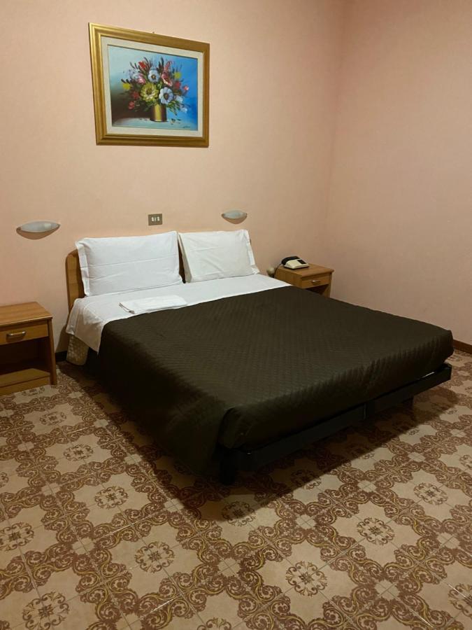 Hotel Attico Кианчано Терме Екстериор снимка